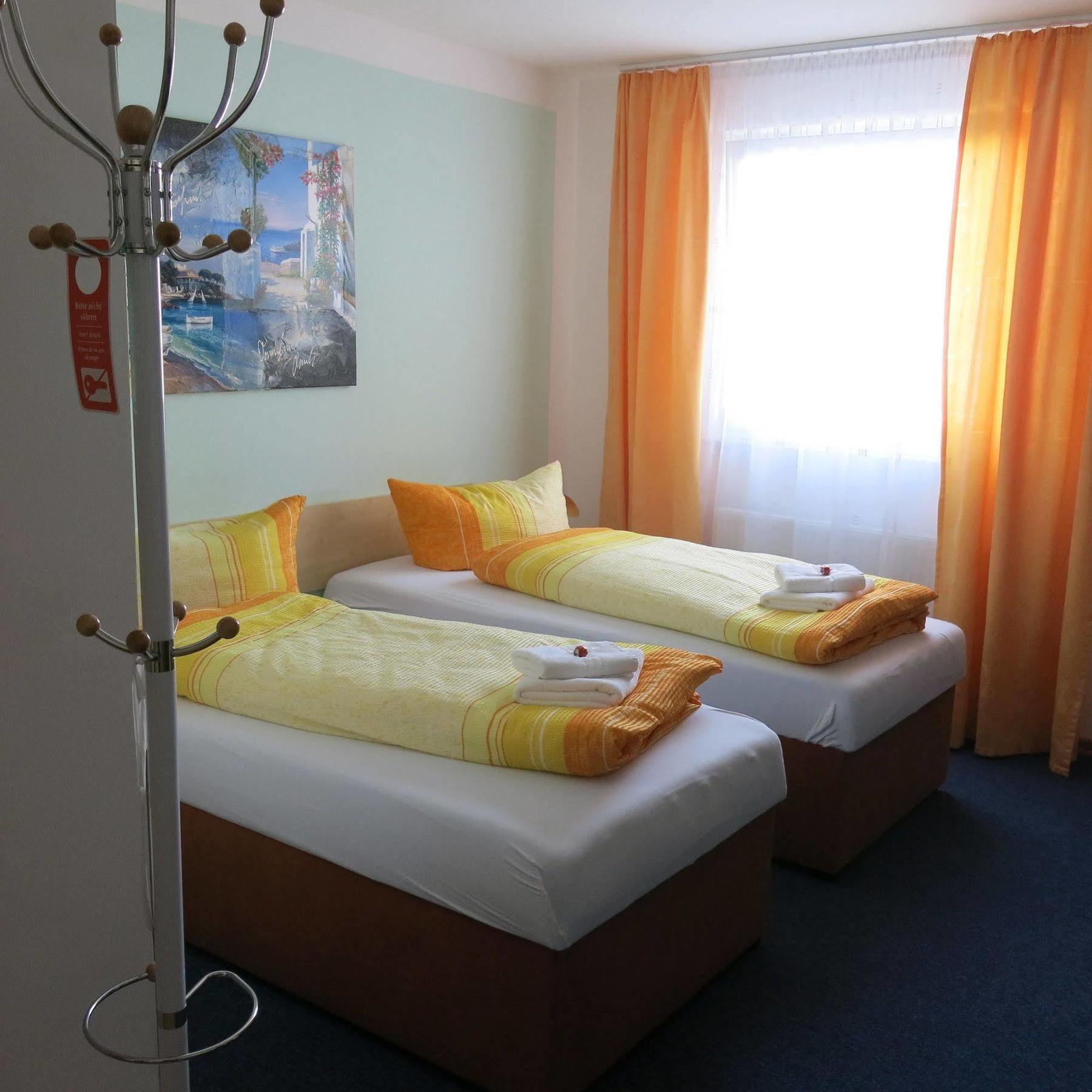Hotel Ackermann Riedstadt Exterior foto